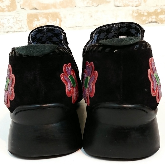 Indigo by Clarks Black Suede Shoes - Picture 4 of 6